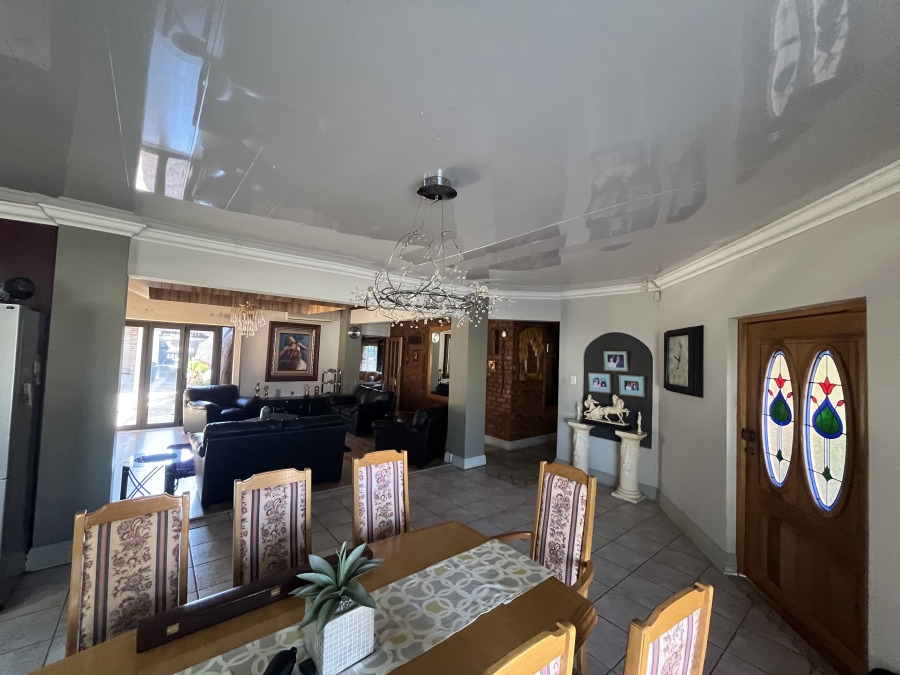3 Bedroom Property for Sale in Riebeeckstad Free State